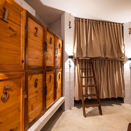 Leisy'S Garden Hostel & Rooms Samana Bagian luar foto