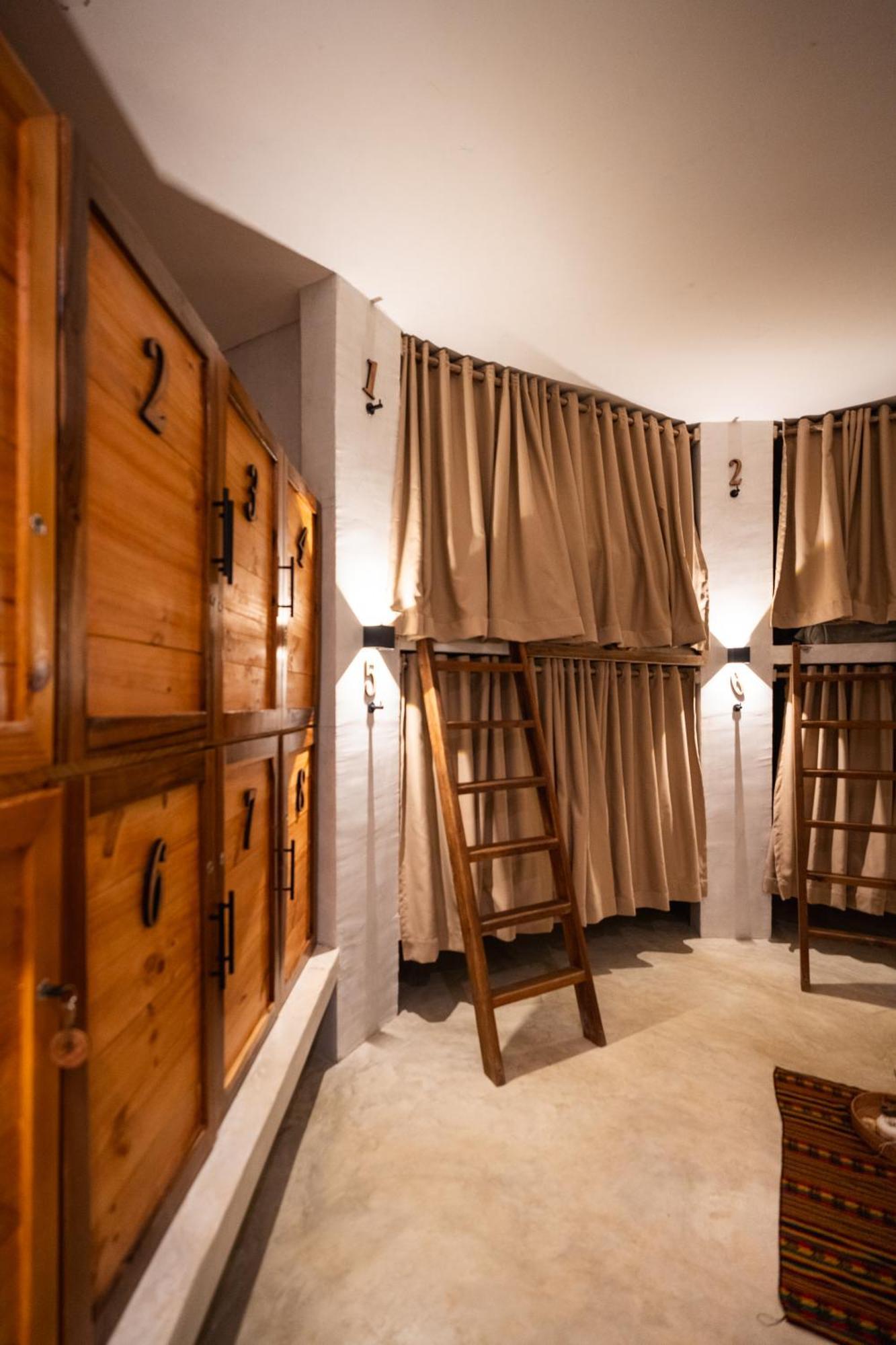Leisy'S Garden Hostel & Rooms Samana Bagian luar foto