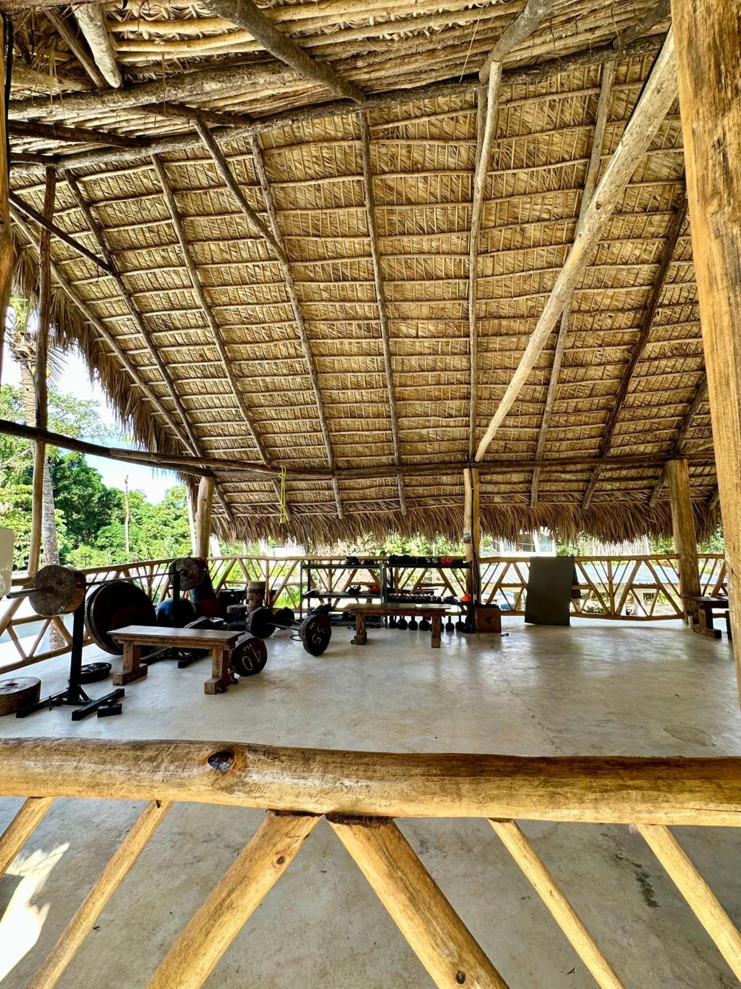 Leisy'S Garden Hostel & Rooms Samana Bagian luar foto