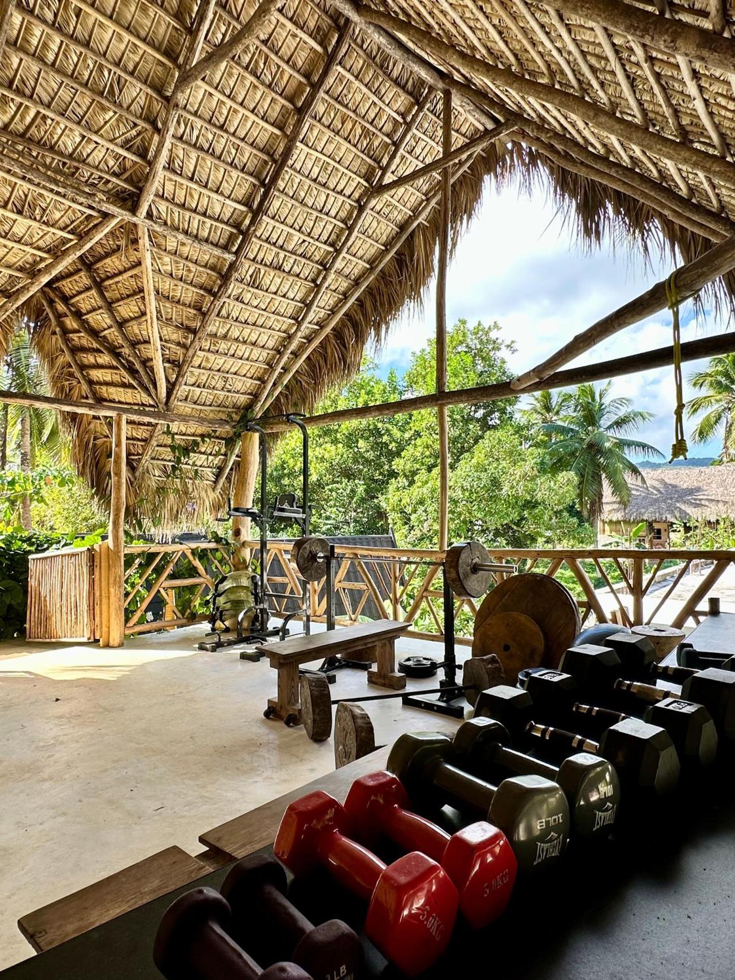 Leisy'S Garden Hostel & Rooms Samana Bagian luar foto